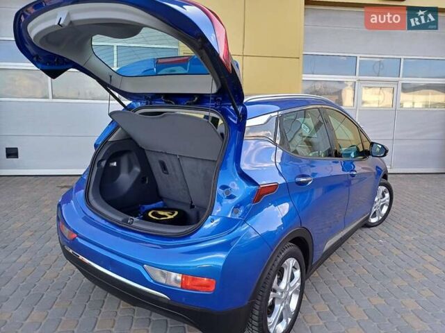 Синий Опель Ampera-e, объемом двигателя 0 л и пробегом 125 тыс. км за 13999 $, фото 51 на Automoto.ua
