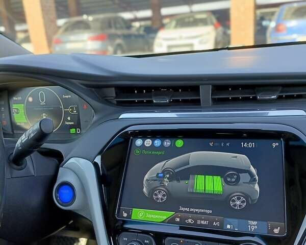 Синий Опель Ampera-e, объемом двигателя 0 л и пробегом 111 тыс. км за 15550 $, фото 13 на Automoto.ua