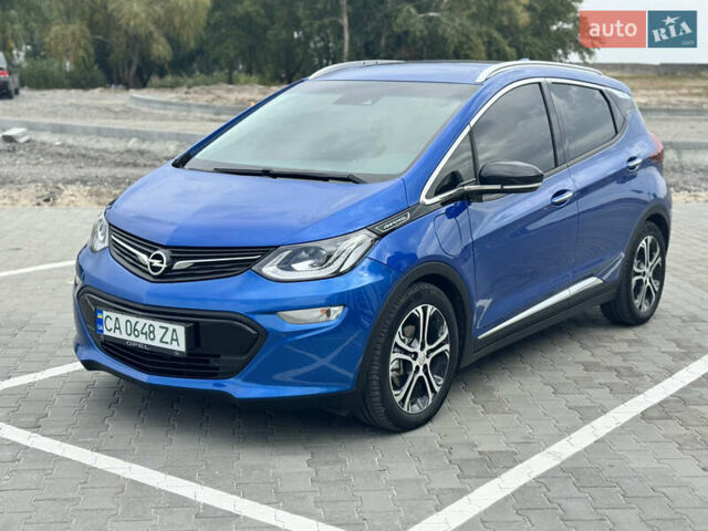 Синий Опель Ampera-e, объемом двигателя 0 л и пробегом 135 тыс. км за 15300 $, фото 4 на Automoto.ua