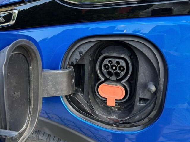 Синій Опель Ampera-e, об'ємом двигуна 0 л та пробігом 111 тис. км за 16300 $, фото 11 на Automoto.ua