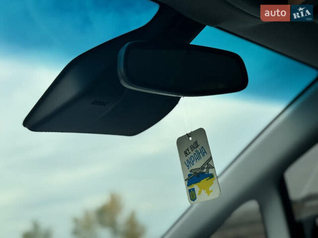 Синий Опель Ampera-e, объемом двигателя 0 л и пробегом 135 тыс. км за 15300 $, фото 44 на Automoto.ua