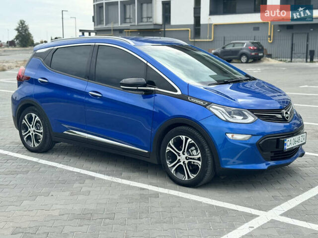 Синий Опель Ampera-e, объемом двигателя 0 л и пробегом 135 тыс. км за 15300 $, фото 6 на Automoto.ua