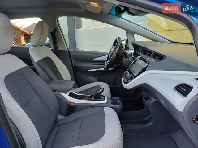 Синий Опель Ampera-e, объемом двигателя 0 л и пробегом 125 тыс. км за 13999 $, фото 65 на Automoto.ua