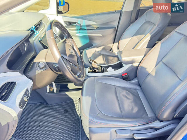 Синий Опель Ampera-e, объемом двигателя 0 л и пробегом 135 тыс. км за 15300 $, фото 36 на Automoto.ua