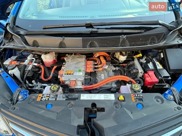 Синій Опель Ampera-e, об'ємом двигуна 0 л та пробігом 111 тис. км за 16300 $, фото 15 на Automoto.ua