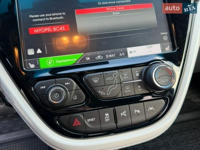 Синий Опель Ampera-e, объемом двигателя 0 л и пробегом 131 тыс. км за 17200 $, фото 13 на Automoto.ua