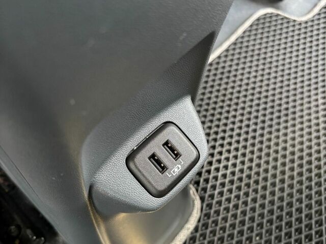 Синій Опель Ampera-e, об'ємом двигуна 0 л та пробігом 111 тис. км за 16300 $, фото 27 на Automoto.ua
