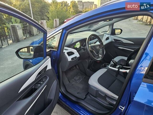 Синий Опель Ampera-e, объемом двигателя 0 л и пробегом 31 тыс. км за 17200 $, фото 8 на Automoto.ua