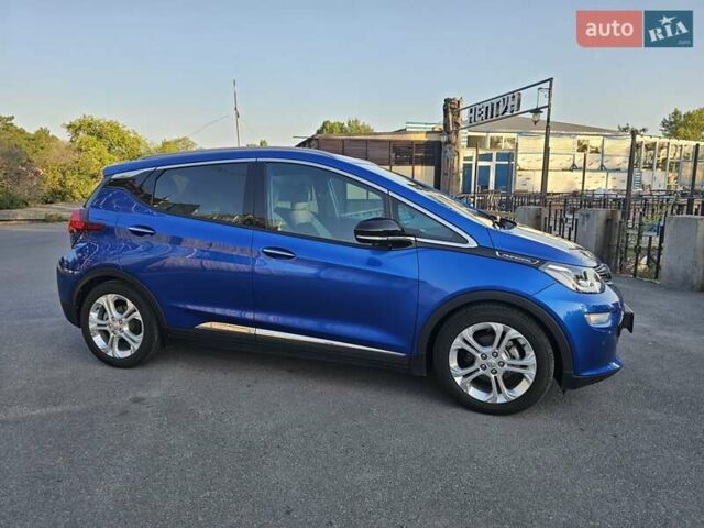 Синий Опель Ampera-e, объемом двигателя 0 л и пробегом 31 тыс. км за 17200 $, фото 18 на Automoto.ua