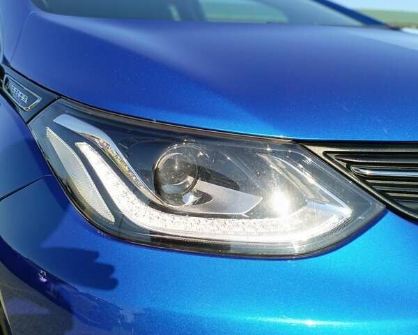 Синий Опель Ampera-e, объемом двигателя 0 л и пробегом 111 тыс. км за 15550 $, фото 10 на Automoto.ua
