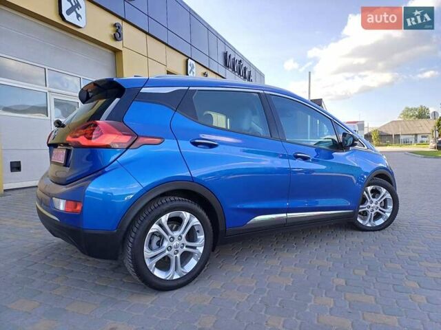 Синий Опель Ampera-e, объемом двигателя 0 л и пробегом 125 тыс. км за 13999 $, фото 1 на Automoto.ua