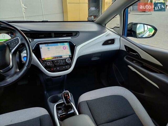 Синий Опель Ampera-e, объемом двигателя 0 л и пробегом 125 тыс. км за 13999 $, фото 19 на Automoto.ua