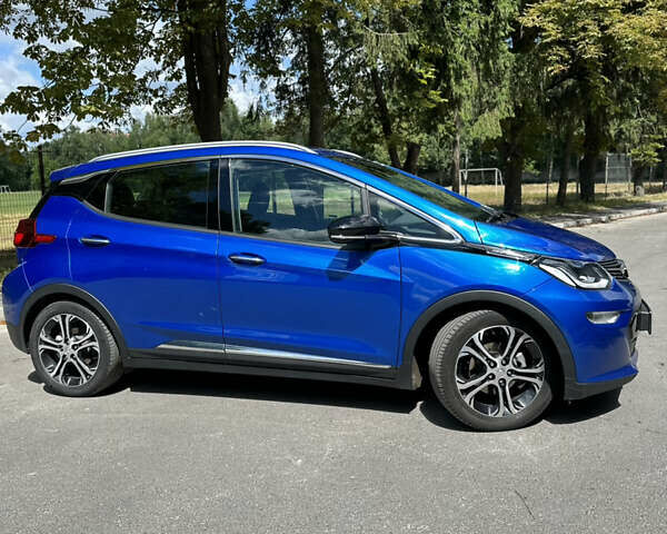 Синий Опель Ampera-e, объемом двигателя 0 л и пробегом 165 тыс. км за 21500 $, фото 2 на Automoto.ua