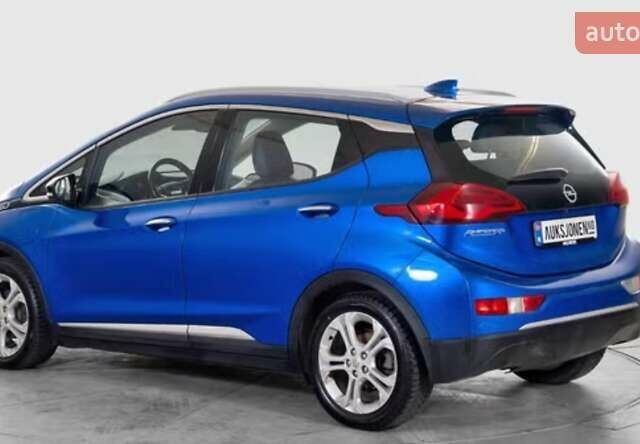 Синий Опель Ampera-e, объемом двигателя 0 л и пробегом 109 тыс. км за 14350 $, фото 4 на Automoto.ua