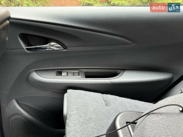 Оранжевый Опель Ampera-e, объемом двигателя 0 л и пробегом 137 тыс. км за 14499 $, фото 34 на Automoto.ua
