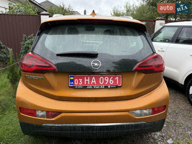 Оранжевый Опель Ampera-e, объемом двигателя 0 л и пробегом 137 тыс. км за 14499 $, фото 69 на Automoto.ua