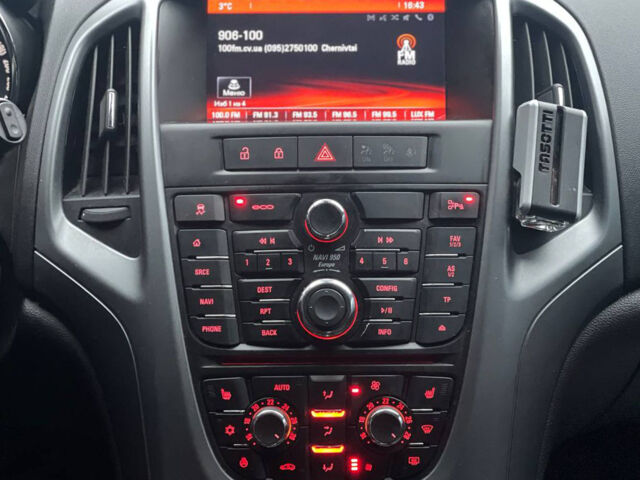 Черный Опель Astra Sports Tourer, объемом двигателя 1.6 л и пробегом 140 тыс. км за 9700 $, фото 12 на Automoto.ua