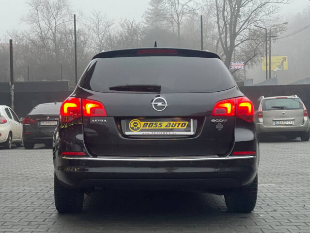 Черный Опель Astra Sports Tourer, объемом двигателя 1.6 л и пробегом 140 тыс. км за 9700 $, фото 4 на Automoto.ua