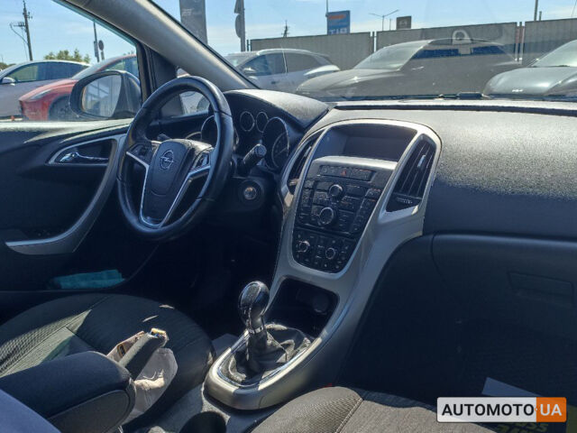 Синий Опель Astra Sports Tourer, объемом двигателя 1.7 л и пробегом 222 тыс. км за 7300 $, фото 18 на Automoto.ua