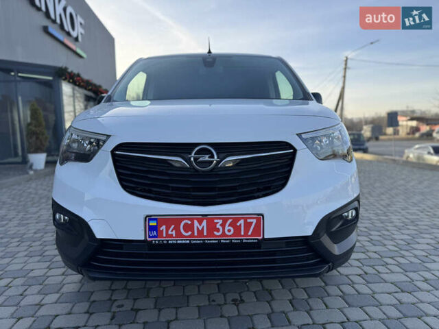 Белый Опель Combo-e, объемом двигателя 0 л и пробегом 51 тыс. км за 15350 $, фото 14 на Automoto.ua
