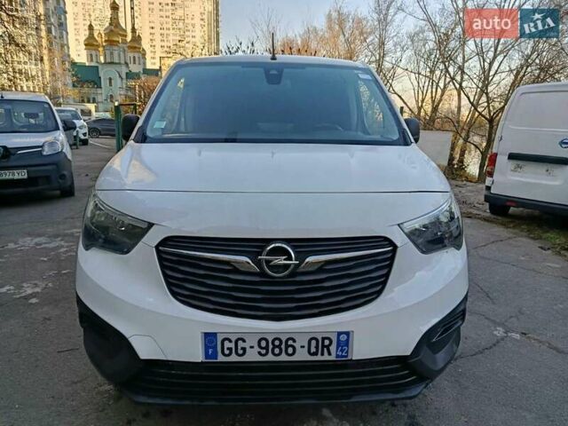 Белый Опель Combo-e, объемом двигателя 0 л и пробегом 56 тыс. км за 18900 $, фото 26 на Automoto.ua