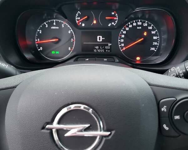 Белый Опель Combo-e, объемом двигателя 1.5 л и пробегом 167 тыс. км за 9340 $, фото 6 на Automoto.ua