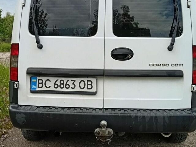 Білий Опель Combo-e, об'ємом двигуна 1.3 л та пробігом 320 тис. км за 4400 $, фото 14 на Automoto.ua
