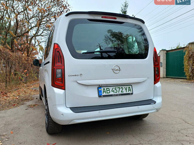 Білий Опель Combo-e, об'ємом двигуна 0 л та пробігом 26 тис. км за 19000 $, фото 8 на Automoto.ua