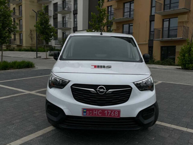 Білий Опель Combo-e, об'ємом двигуна 0 л та пробігом 17 тис. км за 18000 $, фото 1 на Automoto.ua
