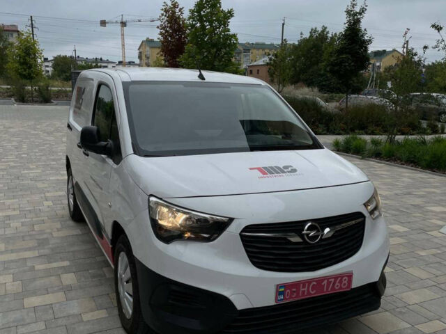 Білий Опель Combo-e, об'ємом двигуна 0 л та пробігом 17 тис. км за 18000 $, фото 8 на Automoto.ua
