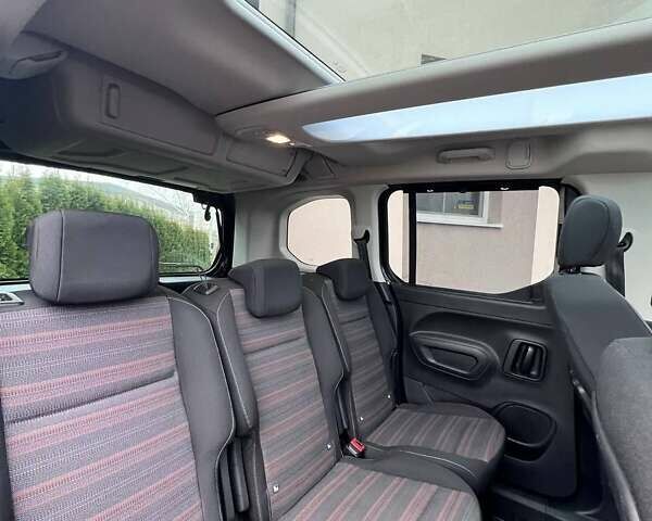 Чорний Опель Combo-e, об'ємом двигуна 0 л та пробігом 58 тис. км за 20500 $, фото 19 на Automoto.ua