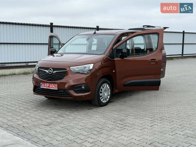 Коричневый Опель Combo-e, объемом двигателя 0 л и пробегом 61 тыс. км за 18888 $, фото 39 на Automoto.ua