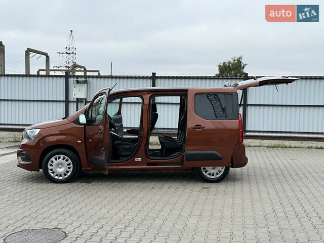 Коричневый Опель Combo-e, объемом двигателя 0 л и пробегом 61 тыс. км за 18888 $, фото 37 на Automoto.ua