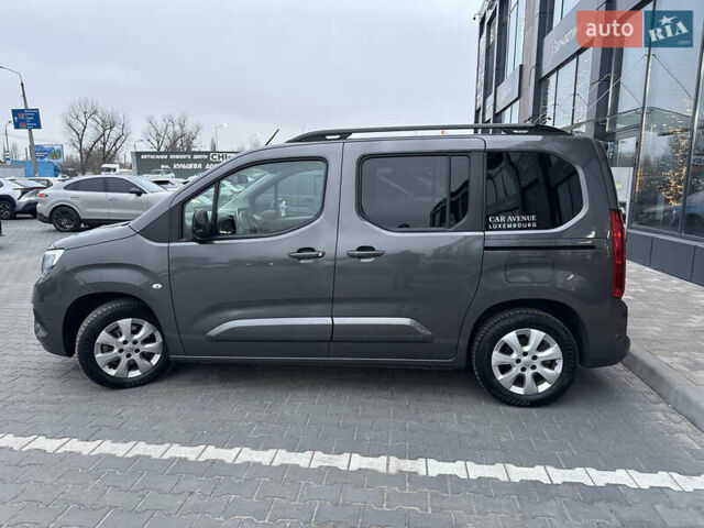 Серый Опель Combo-e, объемом двигателя 0 л и пробегом 49 тыс. км за 22000 $, фото 8 на Automoto.ua