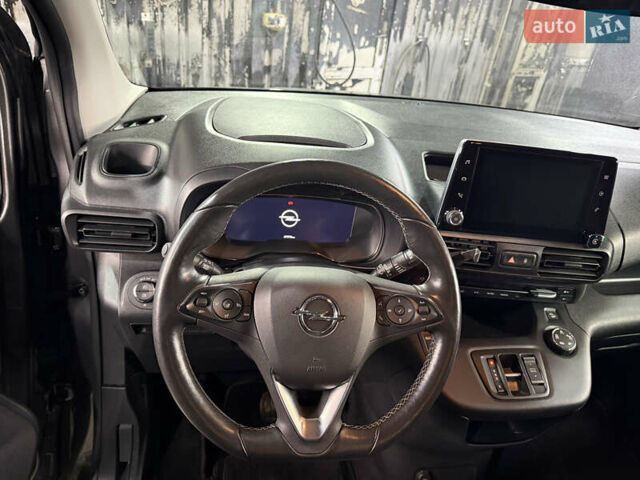 Серый Опель Combo-e, объемом двигателя 0 л и пробегом 49 тыс. км за 22000 $, фото 14 на Automoto.ua