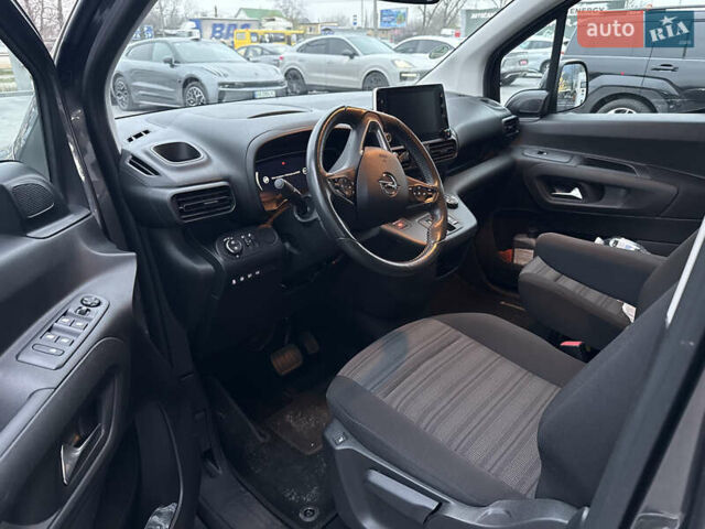 Серый Опель Combo-e, объемом двигателя 0 л и пробегом 49 тыс. км за 22000 $, фото 9 на Automoto.ua