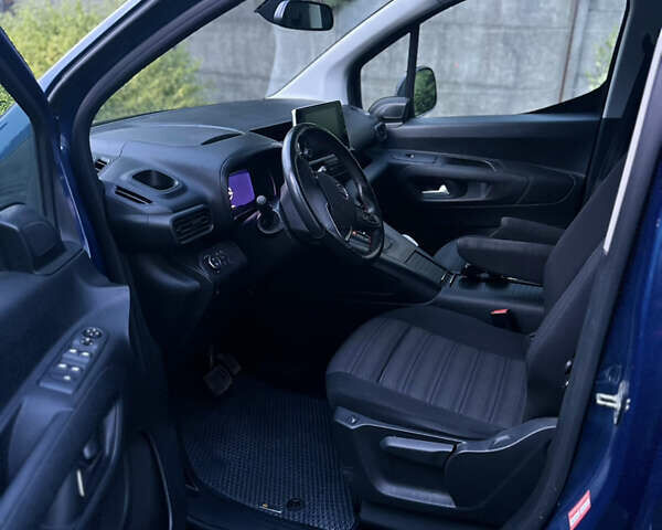 Синий Опель Combo-e, объемом двигателя 0 л и пробегом 43 тыс. км за 21000 $, фото 10 на Automoto.ua