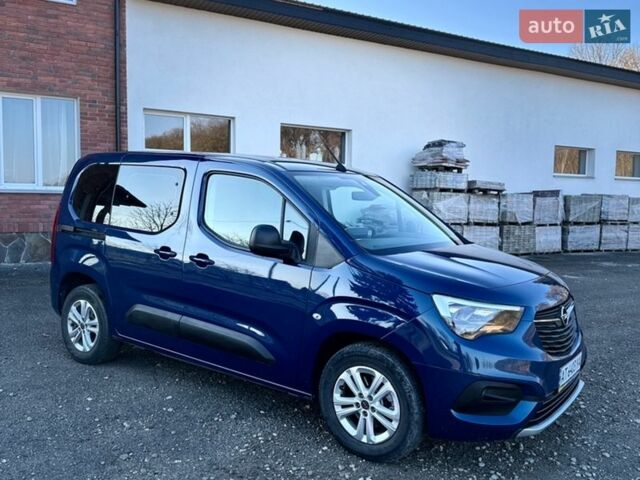 Синий Опель Combo-e, объемом двигателя 0 л и пробегом 24 тыс. км за 19900 $, фото 2 на Automoto.ua