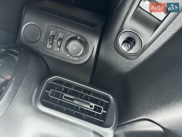 Білий Опель Combo Cargo, об'ємом двигуна 1.5 л та пробігом 108 тис. км за 10150 $, фото 20 на Automoto.ua