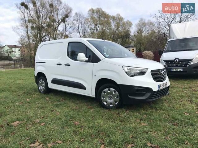 Белый Опель Combo Cargo, объемом двигателя 1.5 л и пробегом 185 тыс. км за 11400 $, фото 10 на Automoto.ua