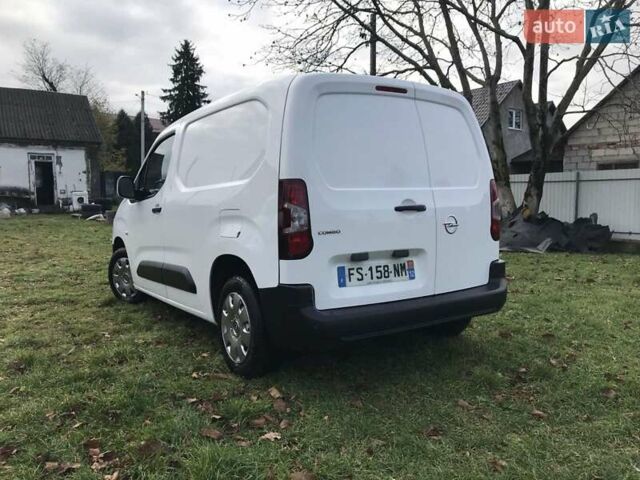 Белый Опель Combo Cargo, объемом двигателя 1.5 л и пробегом 185 тыс. км за 11400 $, фото 7 на Automoto.ua