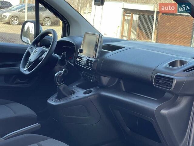 Белый Опель Combo Cargo, объемом двигателя 1.5 л и пробегом 146 тыс. км за 12500 $, фото 28 на Automoto.ua