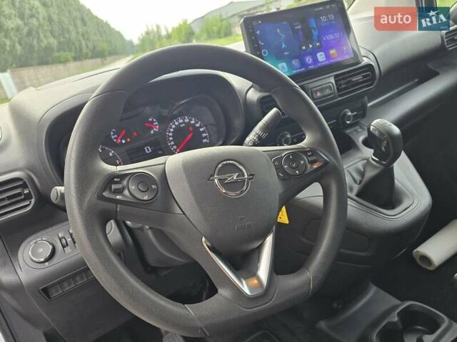 Білий Опель Combo Cargo, об'ємом двигуна 1.5 л та пробігом 79 тис. км за 11550 $, фото 27 на Automoto.ua