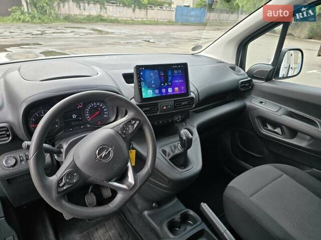 Білий Опель Combo Cargo, об'ємом двигуна 1.5 л та пробігом 79 тис. км за 11550 $, фото 21 на Automoto.ua