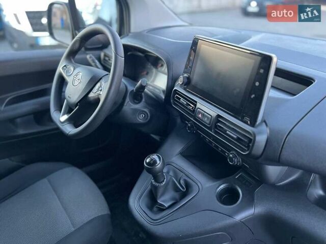 Белый Опель Combo Cargo, объемом двигателя 1.5 л и пробегом 126 тыс. км за 13300 $, фото 34 на Automoto.ua