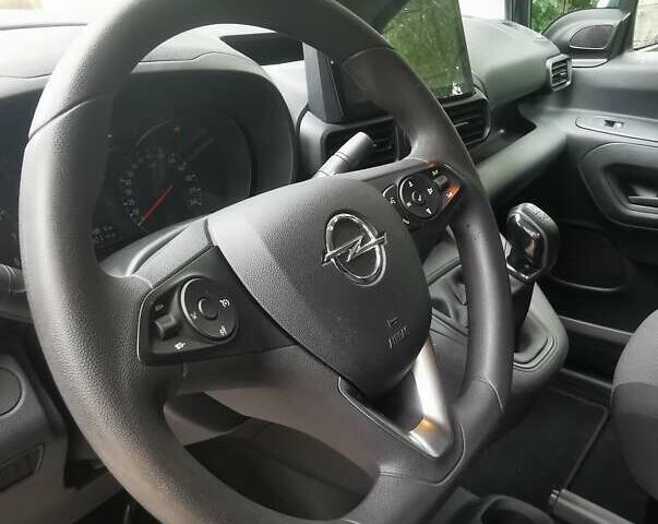 Білий Опель Combo Cargo, об'ємом двигуна 1.5 л та пробігом 79 тис. км за 8000 $, фото 12 на Automoto.ua