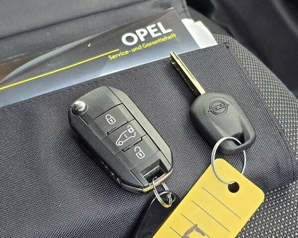 Білий Опель Combo Cargo, об'ємом двигуна 1.5 л та пробігом 79 тис. км за 11550 $, фото 23 на Automoto.ua