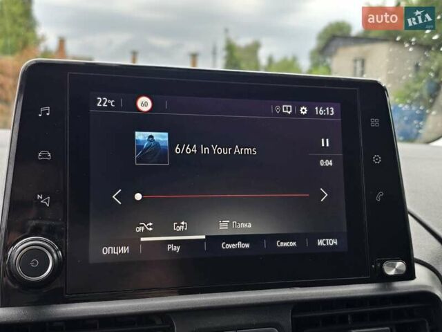 Белый Опель Combo Cargo, объемом двигателя 0 л и пробегом 93 тыс. км за 12450 $, фото 20 на Automoto.ua