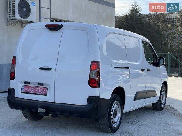 Білий Опель Combo Cargo, об'ємом двигуна 1.5 л та пробігом 140 тис. км за 12900 $, фото 16 на Automoto.ua