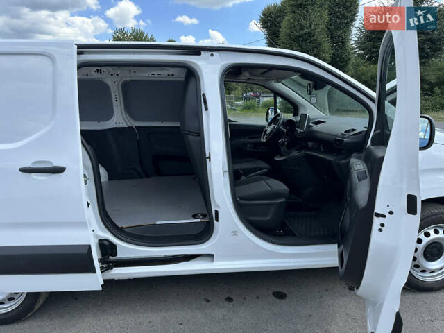 Білий Опель Combo Cargo, об'ємом двигуна 1.5 л та пробігом 149 тис. км за 12600 $, фото 30 на Automoto.ua
